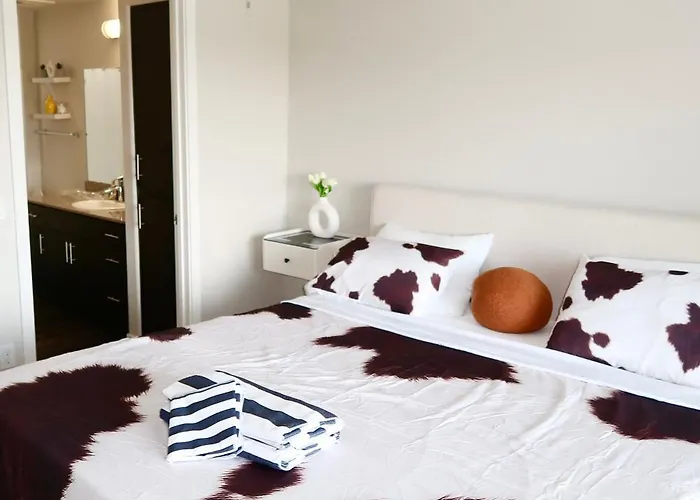 2bedrooms Lakeview Loft Walk To Mill Ave And Asu