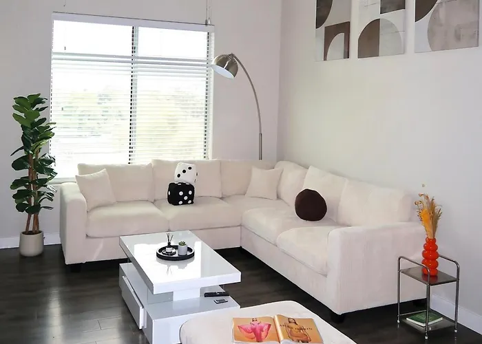 Apartment 2bedrooms Lakeview Loft Walk To Mill Ave And Asu