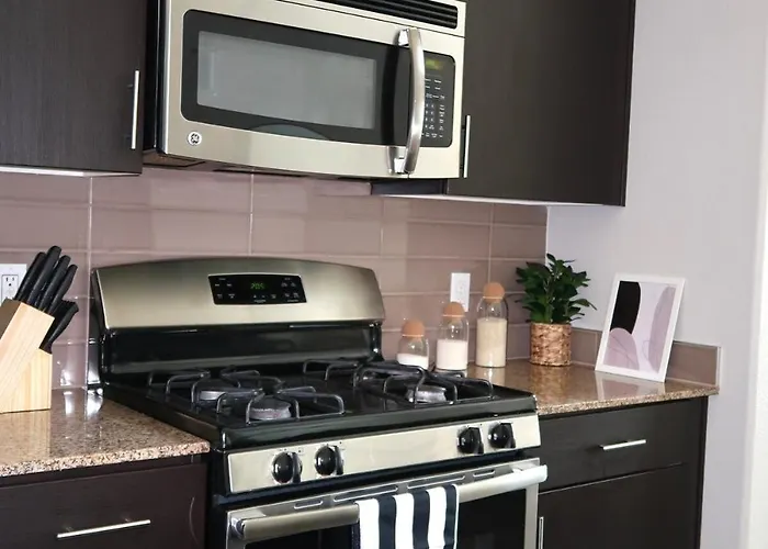 2bedrooms Lakeview Loft Walk To Mill Ave And Asu * Tempe