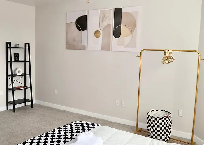2bedrooms Lakeview Loft Walk To Mill Ave And Asu Apartment