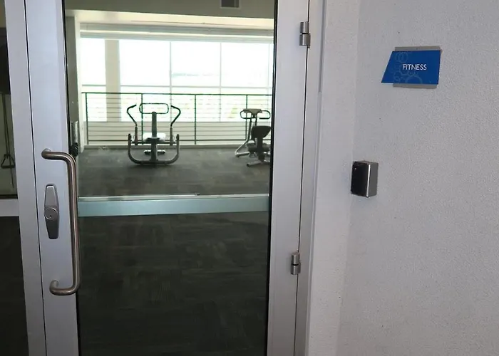 2bedrooms Lakeview Loft Walk To Mill Ave And Asu Apartment Tempe