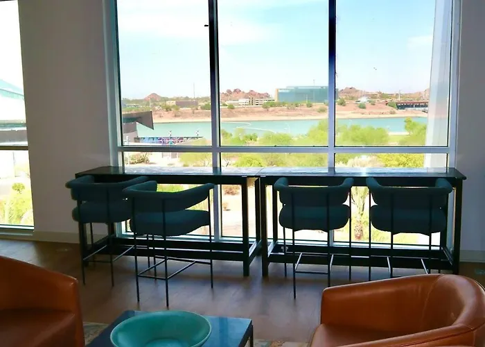 Apartment 2bedrooms Lakeview Loft Walk To Mill Ave And Asu Tempe